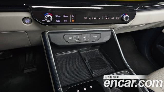 Kia Carnival 2024 — Фото 19/20