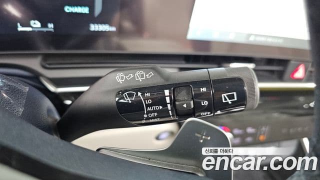 Kia Carnival 2024 — Şəkil 15/37