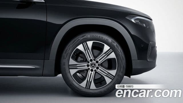 Mercedes-Benz EQB 2025 — ფოტო 8/12