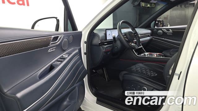 Genesis GV80 Coupe 2024 — Фото 10/20