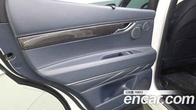 Genesis GV80 Coupe 2024 — Photo 25/35