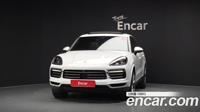 Porsche Cayenne 2019 — Photo 21/35