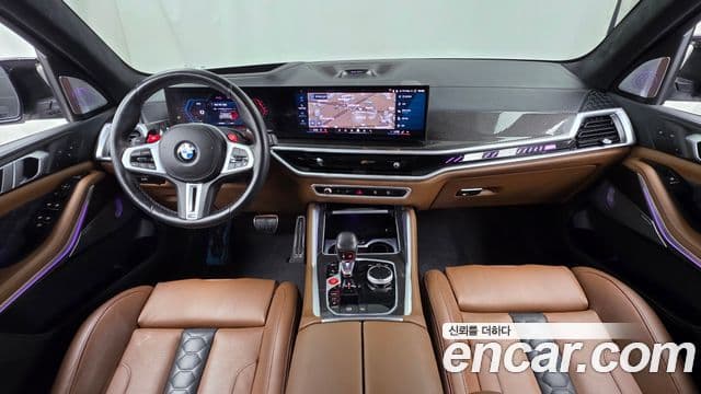 BMW X5M 2024 — Photo 31/33