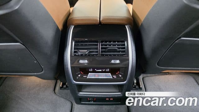 BMW X5M 2024 — Photo 2/33