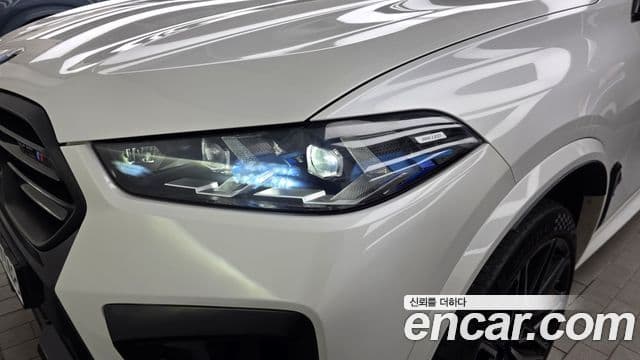 BMW X5M 2024 — Photo 24/33