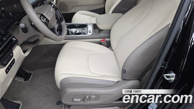 Kia Carnival 2026 — Şəkil 2/34