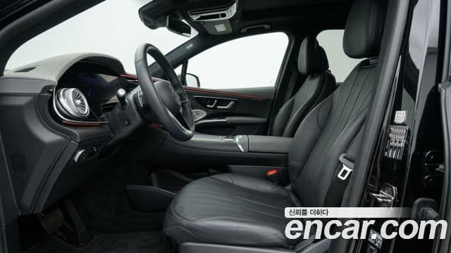 Mercedes-Benz EQS SUV 2025 — Photo 2/12