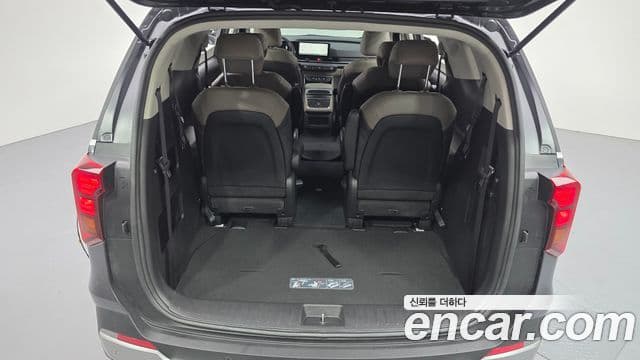 Kia Carnival 2024 — Фото 20/20