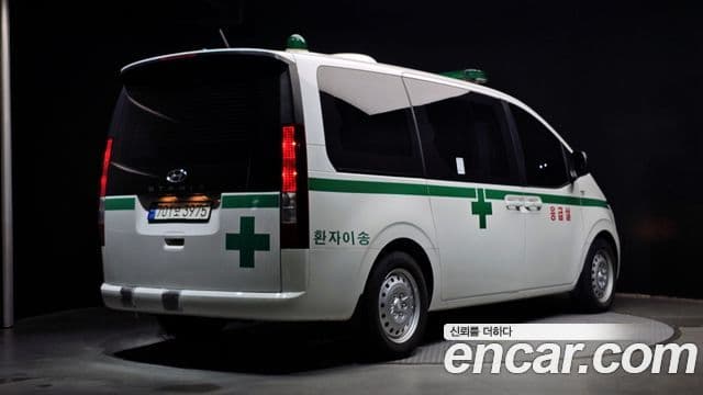Hyundai Staria 2022 — ფოტო 22/30
