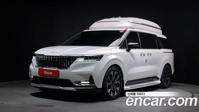 Kia Carnival 2021 — Фото 1/20