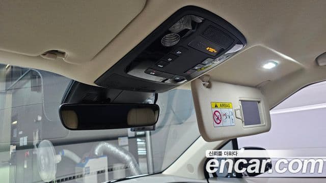 Kia Carnival 2021 — Photo 6/34