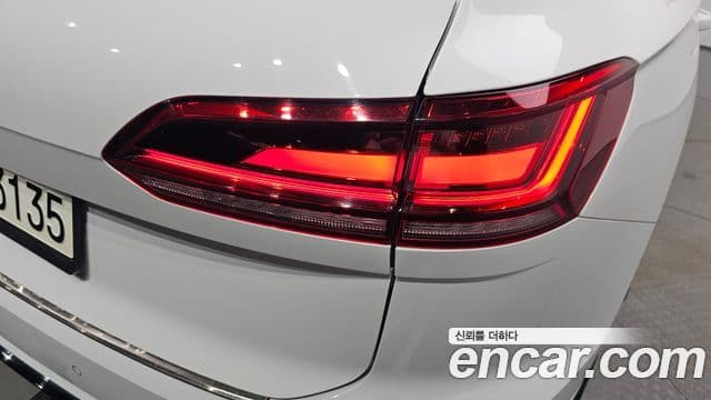Volkswagen Touareg 2020 — Şəkil 4/36