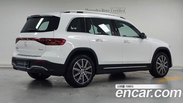 Mercedes-Benz EQB 2025 — ფოტო 9/18