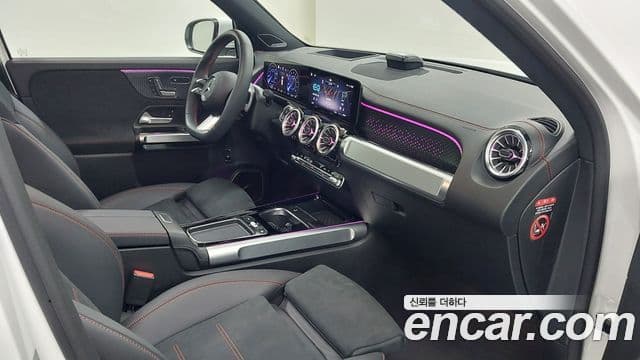 Mercedes-Benz EQB 2025 — ფოტო 11/18