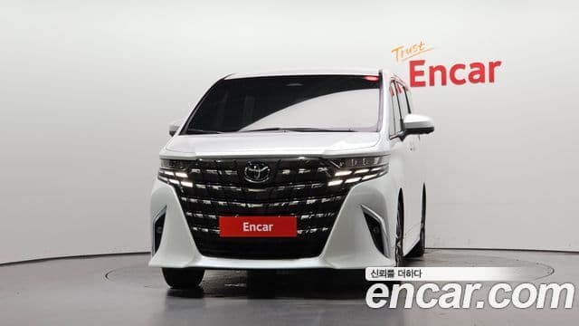 Toyota Alphard 2025 — Photo 13/20