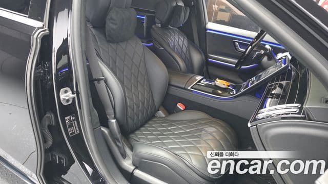 Mercedes-Benz S-Class 2023 — Photo 16/33