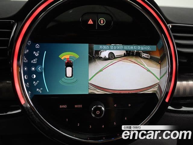 Mini Cooper S Clubman 2023 — Фото 15/20