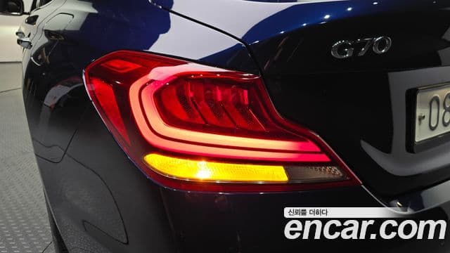 Genesis G70 2018 — Şəkil 29/32