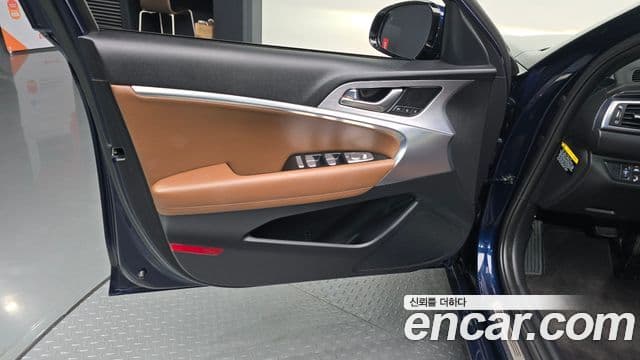 Genesis G70 2018 — Şəkil 18/32