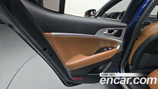 Genesis G70 2018 — Şəkil 30/32