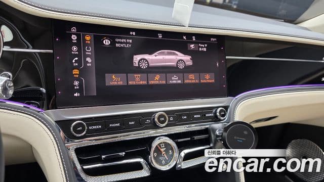 Bentley Flying Spur 2023 — Фото 14/20