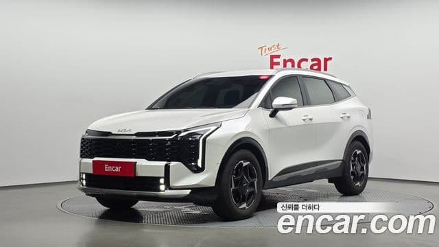 Kia Sportage 2025 — Фото 1/20