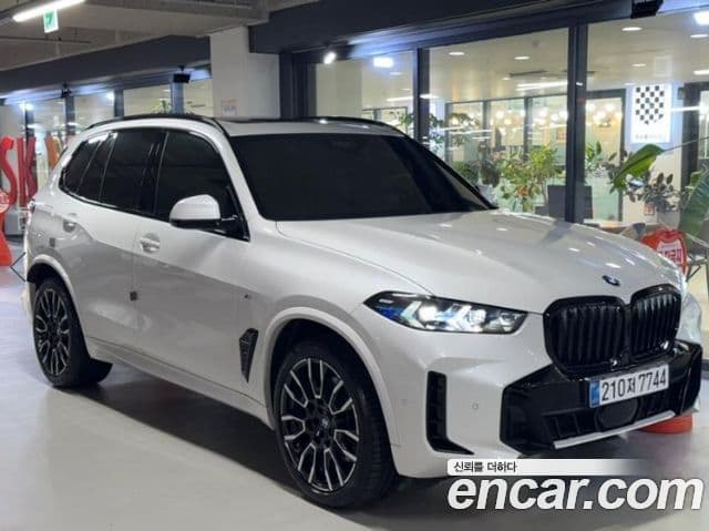 BMW X5 2025 — Photo 3/3