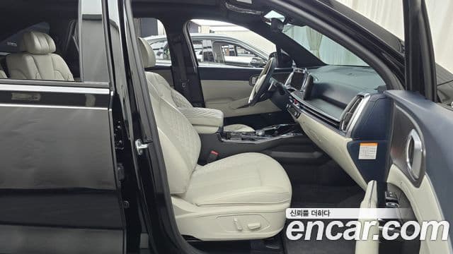 Kia Sorento 2025 — ფოტო 20/34