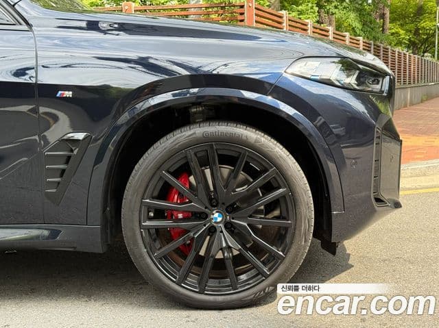 BMW X5 2025 — Photo 8/9