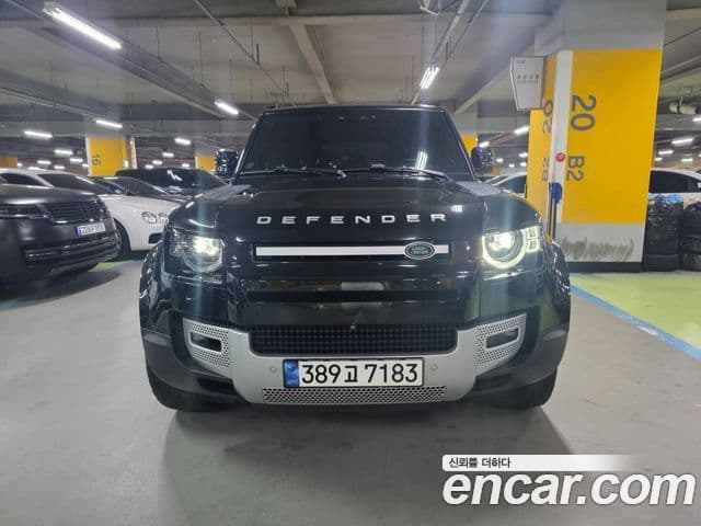 Land Rover Defender 2020 — Photo 3/20