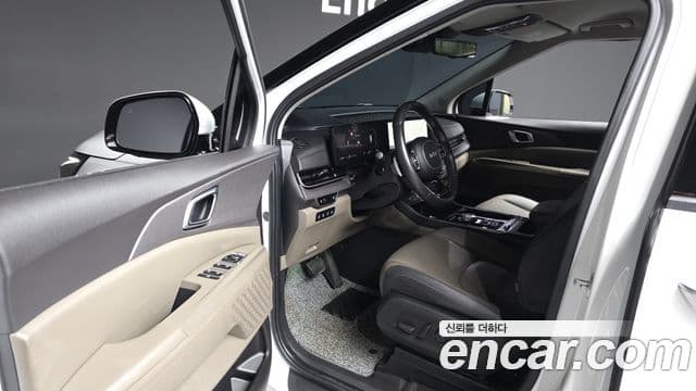 Kia Carnival 2024 — Фото 10/20