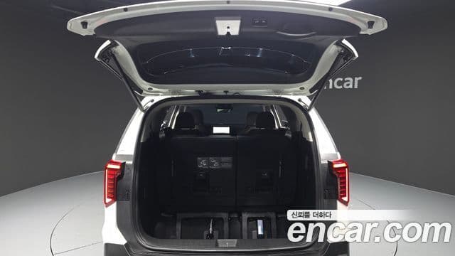 Kia Carnival 2024 — Фото 20/20