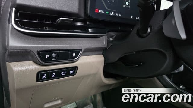 Kia Carnival 2024 — Şəkil 17/33