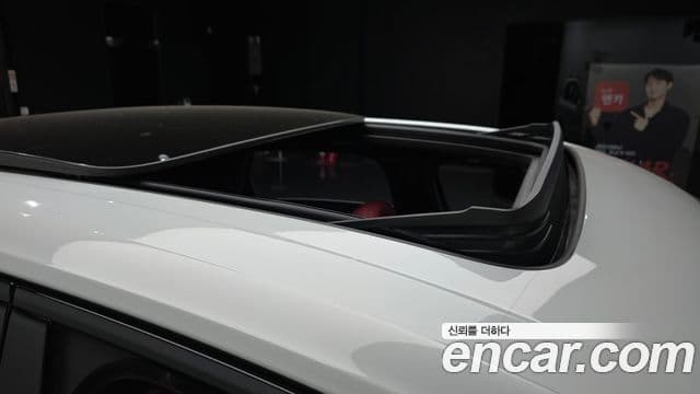 Porsche Cayenne 2023 — Photo 1/41