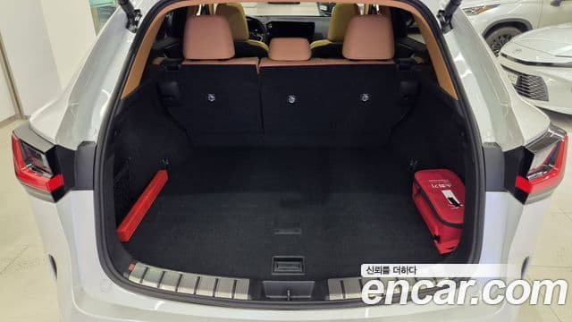 Lexus NX350h 2025 — Photo 5/20