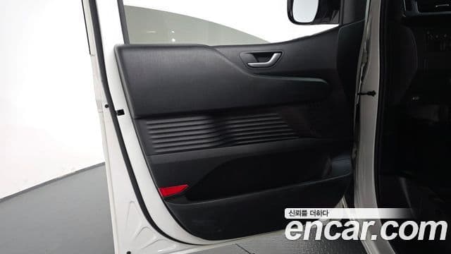Hyundai Staria 2024 — Şəkil 2/30