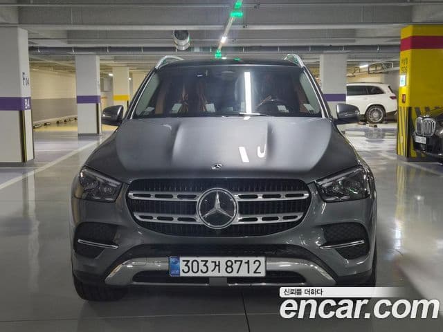 Mercedes-Benz GLE-Class 2026 — Photo 15/15