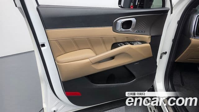 Kia Sorento 2024 — Photo 4/40