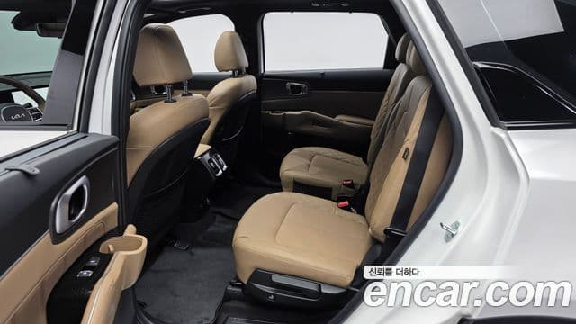 Kia Sorento 2024 — Photo 18/40