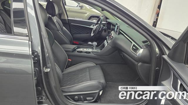 Genesis G70 2019 — Şəkil 11/37