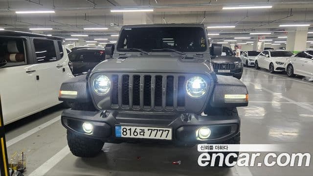 Jeep Gladiator 2023 — Photo 5/12
