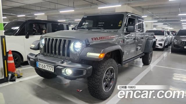 Jeep Gladiator 2023 — Photo 10/12