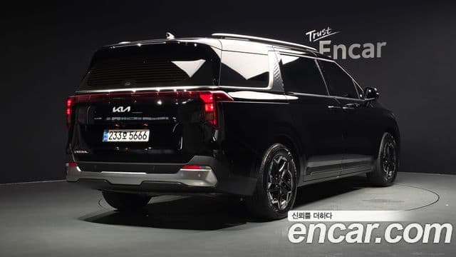 Kia Carnival 2025 — Фото 2/20