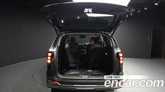 Kia Carnival 2025 — Фото 20/20