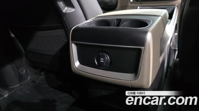 Kia Carnival 2025 — Şəkil 4/45