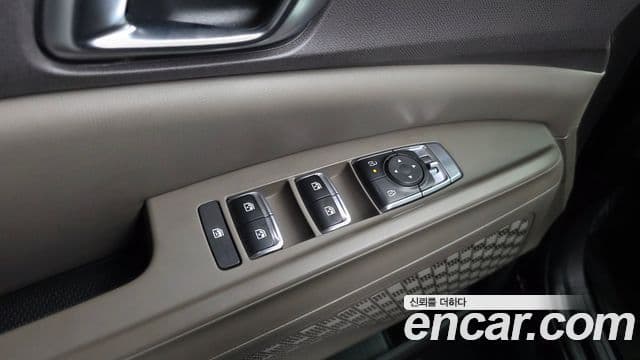 Kia Carnival 2025 — Şəkil 29/45