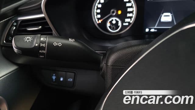 Genesis G70 2021 — Photo 27/30