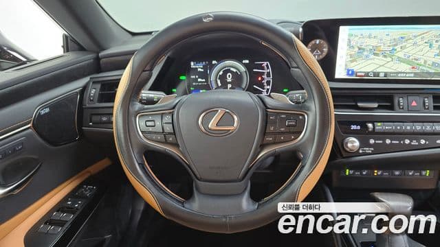 Lexus ES300h 2023 — Şəkil 4/33