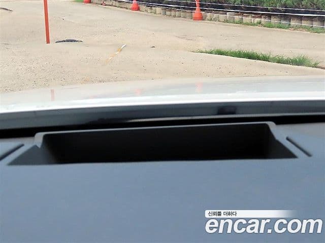 Lexus ES300h 2023 — Şəkil 15/16