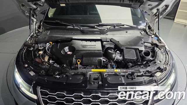 Land Rover Range Rover Evoque 2020 — Фото 6/20